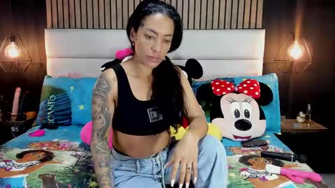 Nicolle Ruselle   Hello my lovely  schedule for great fun from  630 am and end 800 pm Colombian time I wait for you online show from 13, 2, 2025