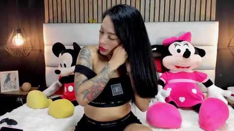 Nicolle Ruselle   Hello my lovely  schedule for great fun from  630 am and end 800 pm Colombian time I wait for you online show from 6, 3, 2025