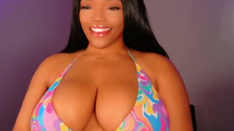 MayBabi online show from 11, 9, 2025