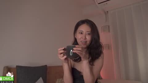 Snapshot of maybenanako chatting on 5, 7, 2026 Nanako online show from 5, 7, 2026