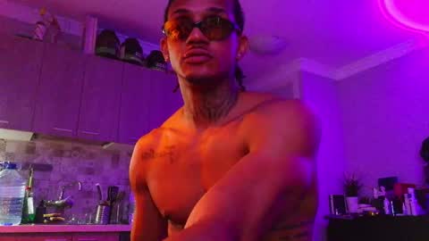 MAYKOL BROWN online show from 15, 4, 2026