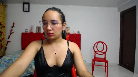 Maylin  online show from 6, 4, 2026