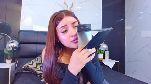 Snapshot of maylinsanchez chatting on 5, 2, 2025 Maylin online show from 5, 2, 2025