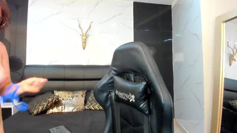 Snapshot of maylinsanchez chatting on 12, 3, 2025 Maylin online show from 12, 3, 2025