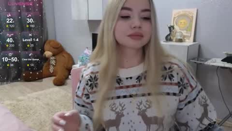 Snapshot of maymallorie chatting on 30, 1, 2025 may online show from 30, 1, 2025