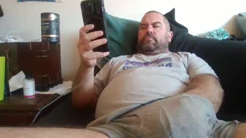 Dad bod 43 online show from 17, 12, 2024