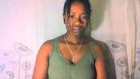 Snapshot of mayrah5 chatting on 13, 1, 2025 mayrah online show from 13, 1, 2025