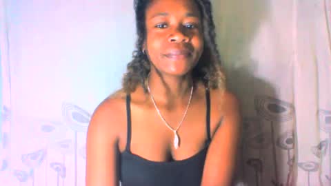 Snapshot of mayrah5 chatting on 15, 1, 2025 mayrah online show from 15, 1, 2025