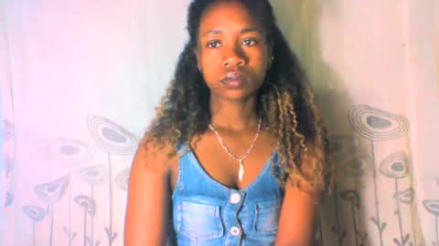 Snapshot of mayrah5 chatting on 18, 1, 2025 mayrah online show from 18, 1, 2025