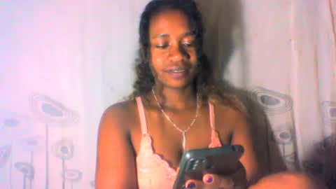 Snapshot of mayrah5 chatting on 21, 1, 2025 mayrah online show from 21, 1, 2025