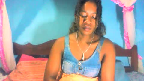 Snapshot of mayrah5 chatting on 22, 1, 2025 mayrah online show from 22, 1, 2025