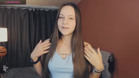 May online show from 1, 11, 2025