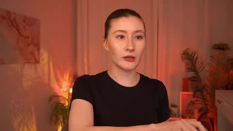  May  online show from 25, 4, 2026