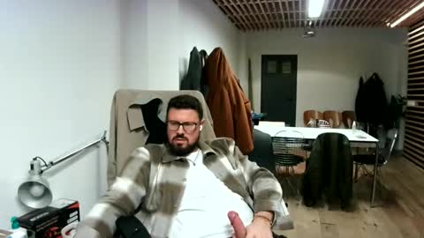 maythe4bwu online show from 21, 10, 2025