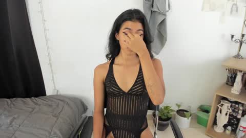 mazikeen_18 online show from 10, 12, 2024
