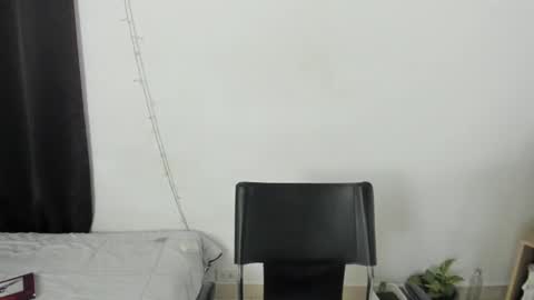 mazikeen_18 online show from 11, 9, 2025