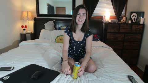 Snapshot of mbbc35 chatting on 14, 10, 2025 Ill be back soon online show from 14, 10, 2025