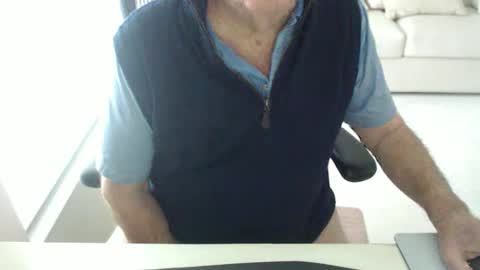 Snapshot of mbeastie chatting on 4, 2, 2026 Beastie online show from 4, 2, 2026