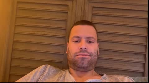 Snapshot of mbnc chatting on 29, 11, 2025 lol online show from 29, 11, 2025