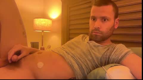 Snapshot of mbnc chatting on 1, 12, 2025 lol online show from 1, 12, 2025