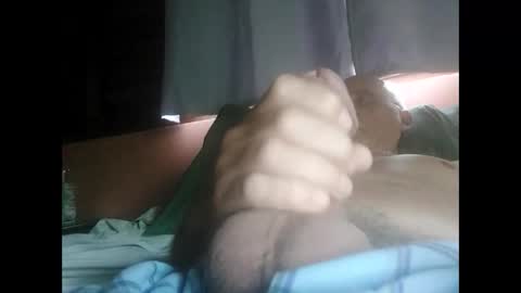 Snapshot of mbravo420 chatting on 19, 9, 2025 mbravo420 online show from 19, 9, 2025