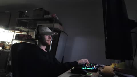 Snapshot of mcchoopyy chatting on 15, 9, 2025 mcchoopyy online show from 15, 9, 2025