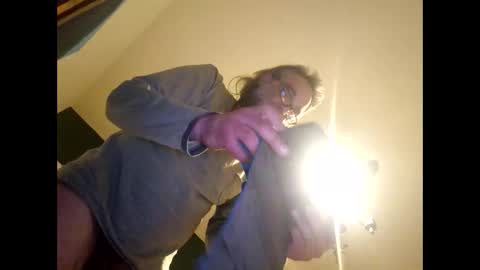 mccock16cm online show from 17, 4, 2026