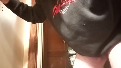 Snapshot of mcfly1973 chatting on 4, 10, 2025 mcfly1973 online show from 4, 10, 2025