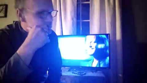 Snapshot of mcfly1973 chatting on 17, 10, 2025 mcfly1973 online show from 17, 10, 2025