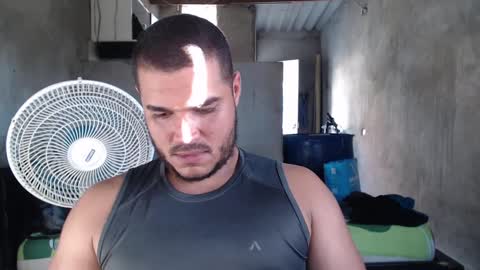 Snapshot of mcgregor_sexhot chatting on 17, 1, 2025 Mcgregor online show from 17, 1, 2025