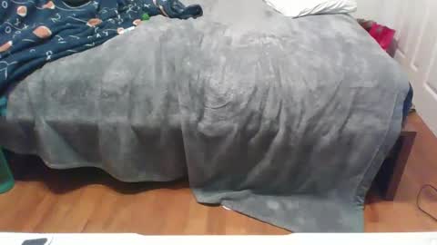 Snapshot of md2305 chatting on 6, 12, 2024 md2305 online show from 6, 12, 2024