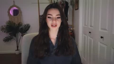 Snapshot of meadow_lea chatting on 24, 10, 2025 meadow_lea online show from 24, 10, 2025