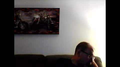 Snapshot of meathome3 chatting on 20, 2, 2025 me at home online show from 20, 2, 2025