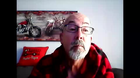 Snapshot of meathome3 chatting on 7, 6, 2026 me at home online show from 7, 6, 2026
