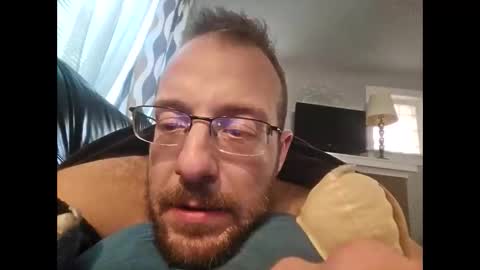 Snapshot of meatinyourgrill chatting on 22, 10, 2025 meatinyourgrill online show from 22, 10, 2025