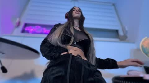 Snapshot of meclarityxxx chatting on 15, 11, 2025 online show from 15, 11, 2025