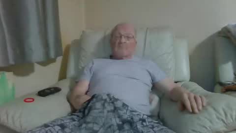 Snapshot of mecos539 chatting on 25, 4, 2026 mecos539 online show from 25, 4, 2026