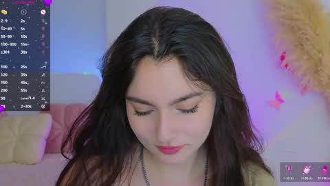Snapshot of medina_andress chatting on 6, 6, 2026 Dina online show from 6, 6, 2026