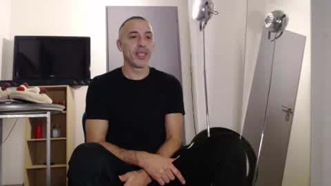 Snapshot of meditmtc chatting on 29, 12, 2024 Meditmtc online show from 29, 12, 2024