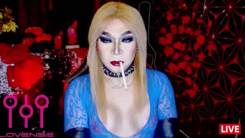 THE QUEEN ALPHA   Queen Medusa Prey online show from 25, 11, 2025