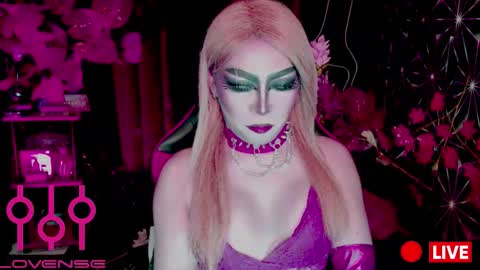 Snapshot of medusaprey chatting on 3, 2, 2026 THE QUEEN ALPHA Queen Medusa Prey online show from 3, 2, 2026