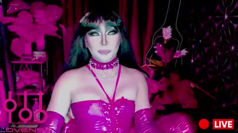 Snapshot of medusaprey chatting on 13, 2, 2026 THE QUEEN ALPHA Queen Medusa Prey online show from 13, 2, 2026