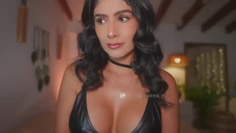 Snapshot of meegan1 chatting on 1, 10, 2025 Andrea  online show from 1, 10, 2025