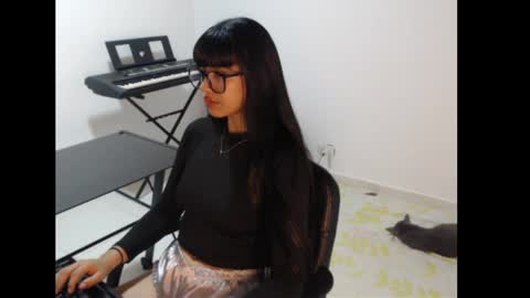 Meg4n Miauuuu online show from 11, 4, 2026