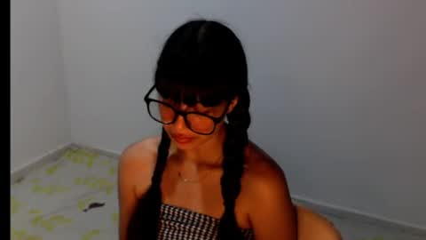 Meg4n Miauuuu online show from 9, 6, 2026