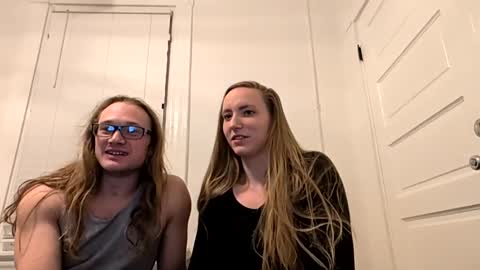 Snapshot of meg_hercules chatting on 5, 1, 2025 Meg -- Hercules online show from 5, 1, 2025