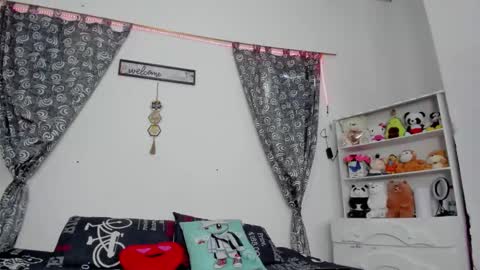 M E G A N online show from 19, 9, 2025