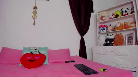 M E G A N online show from 14, 10, 2025