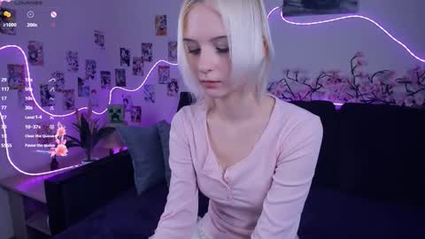 Megan and Anna online show from 20, 11, 2025