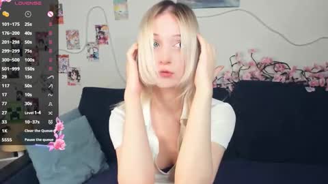 Megan and Anna online show from 4, 3, 2026